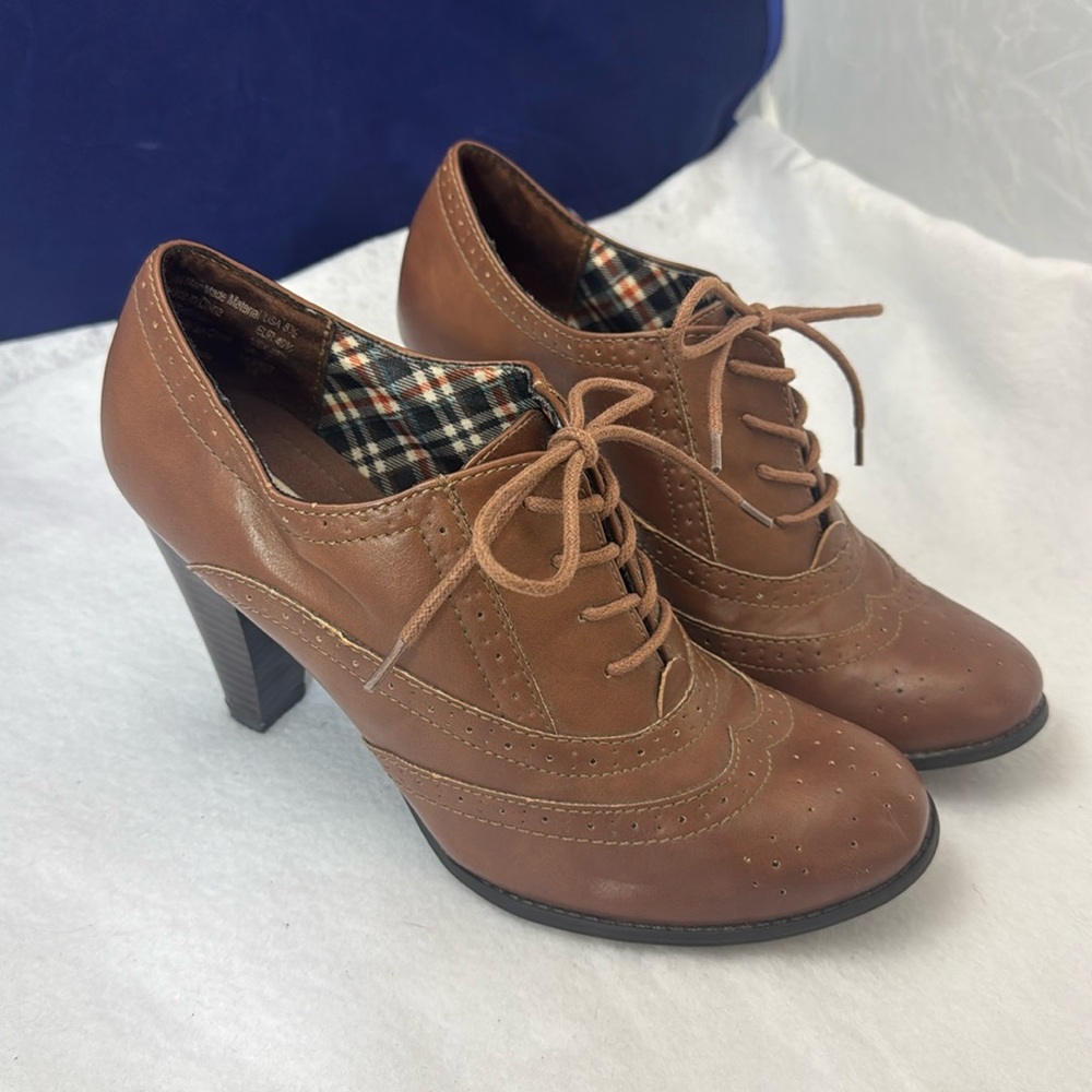 Brown American Eagle Heels